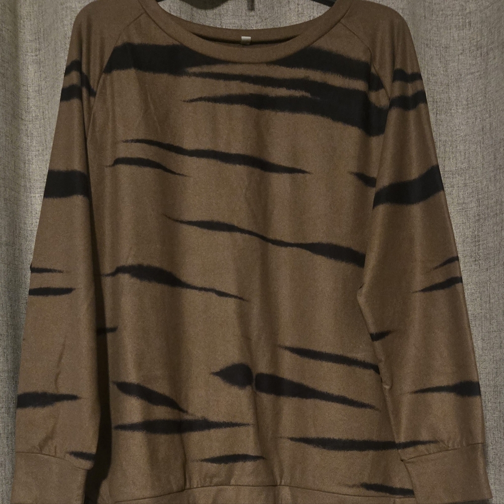 Women's Long sleeve sweater
